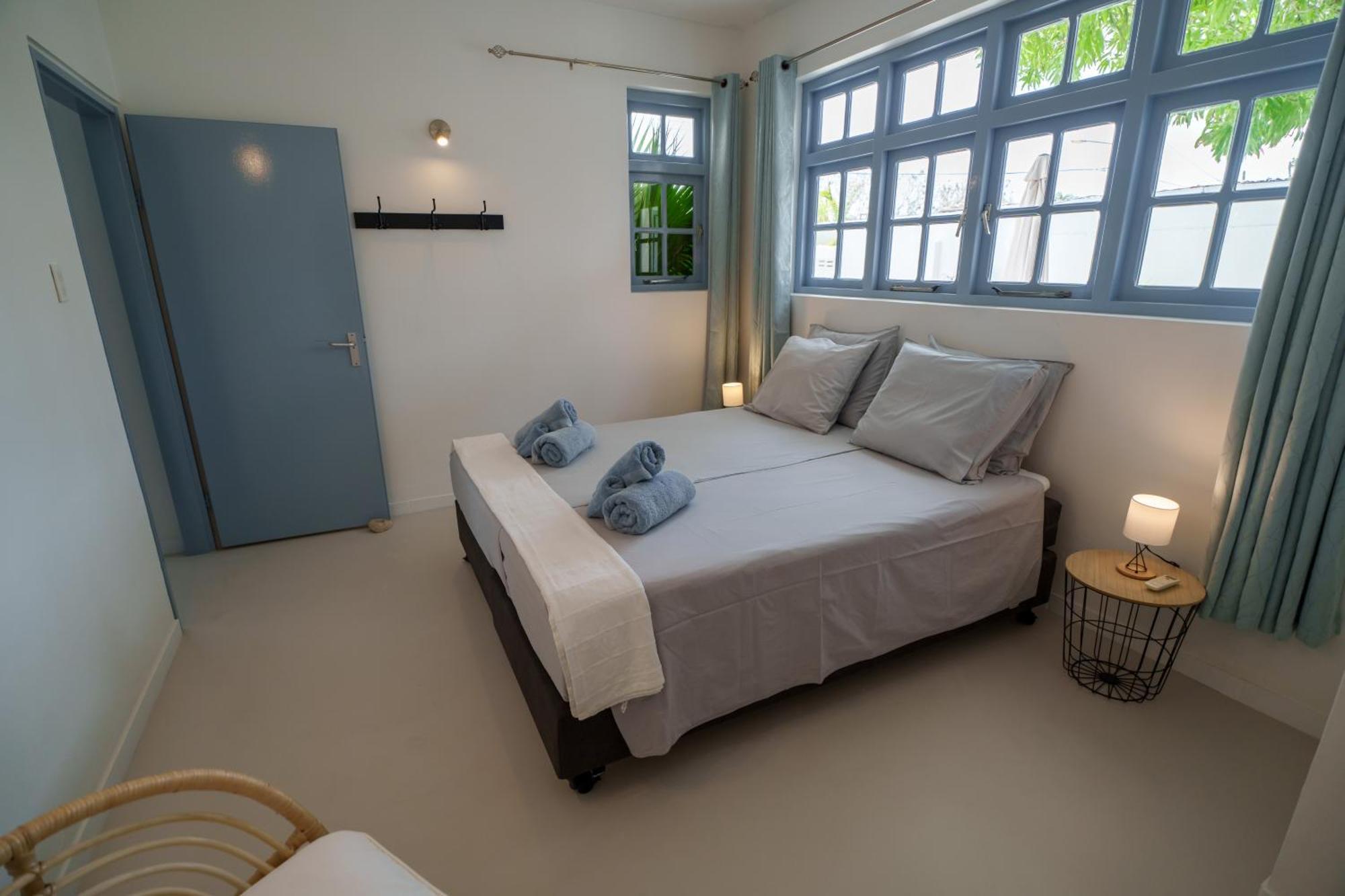 Waterside Apartments Willemstad Exterior photo
